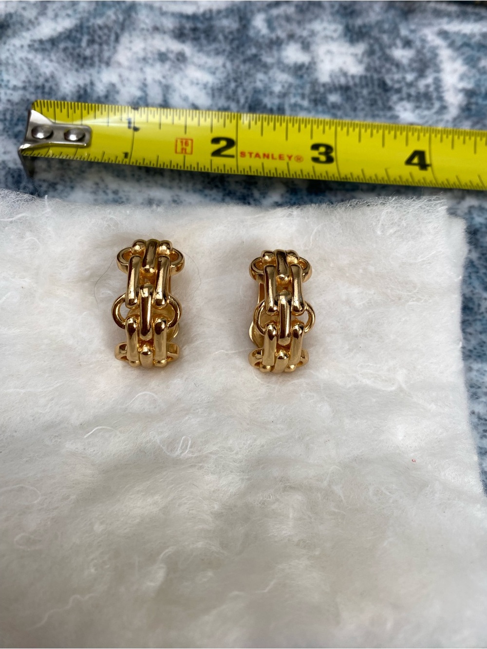 Dior Gold-Tone Interlinked Chain-Style Clip-On Earrings